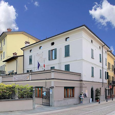 Hotel La Fenice Chiari Eksteriør bilde